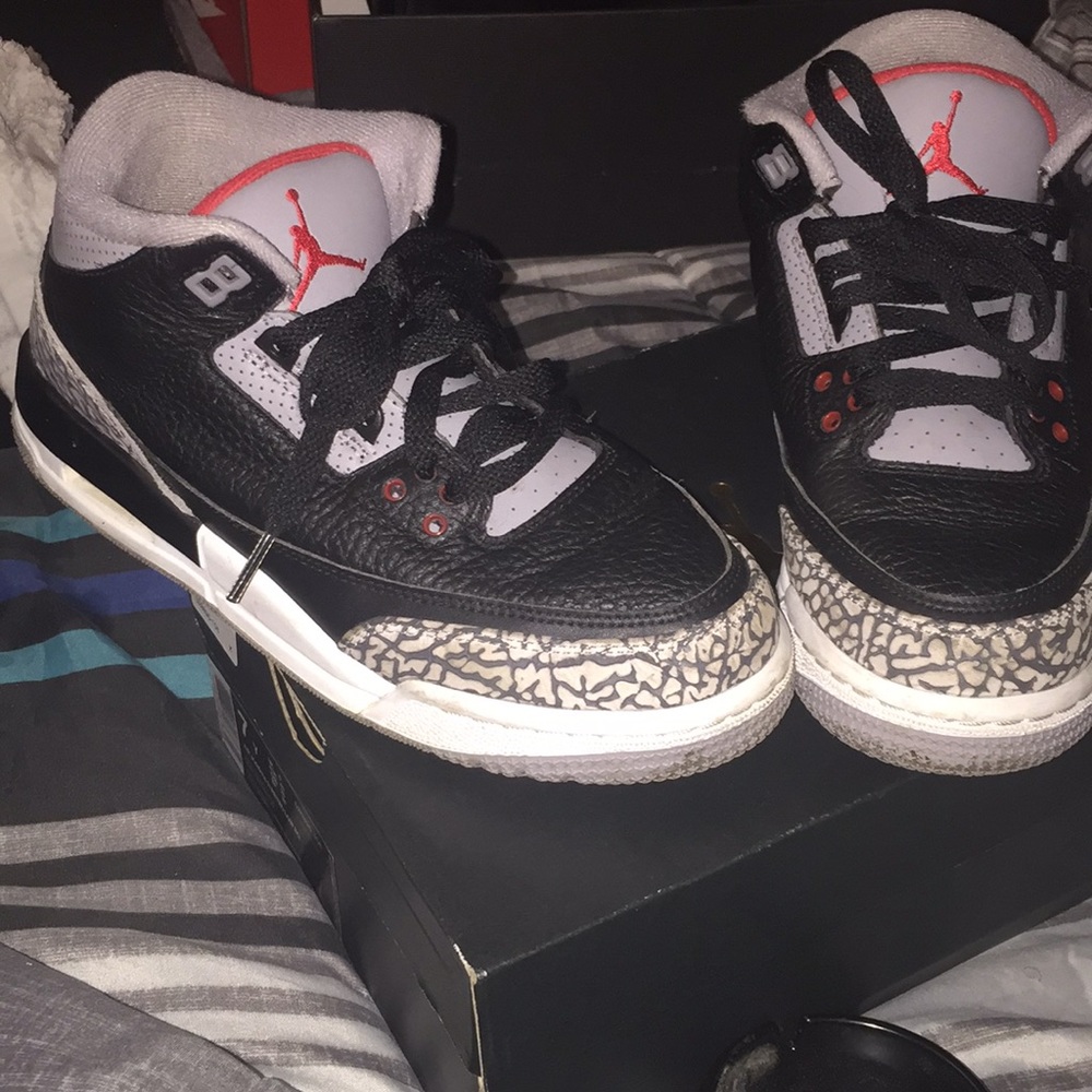 Jordan’s Retro 3 size 7 boys